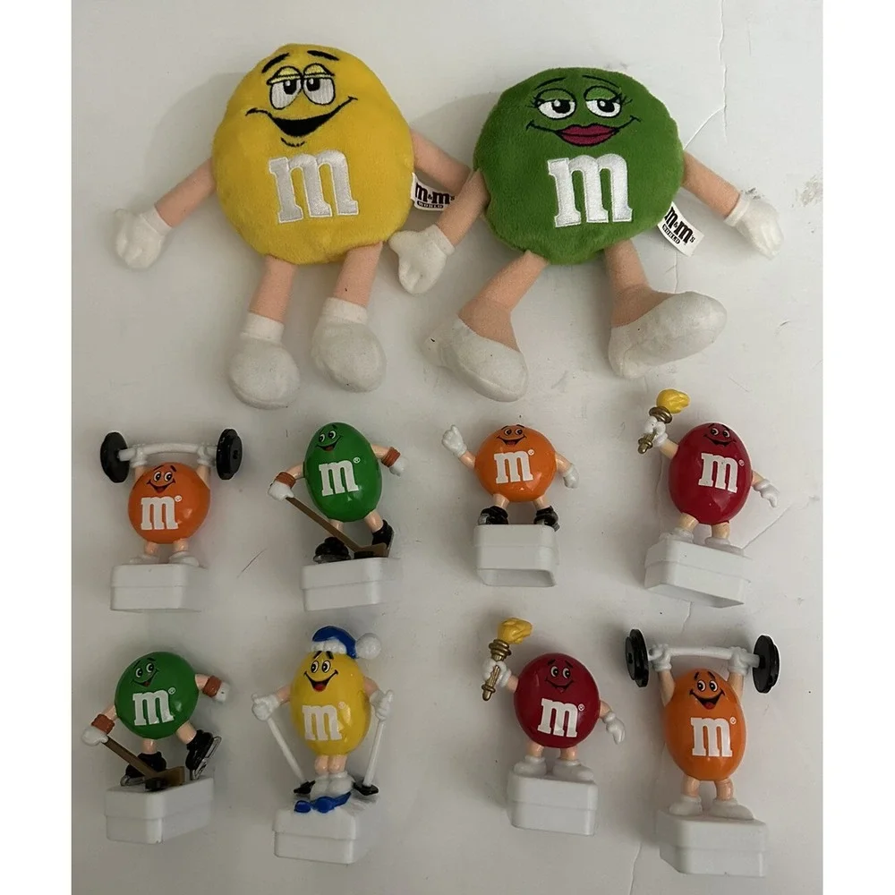 M&M's Lot 10 Square Sport Skiing, Skating, Hockey Olympic Torch & Plush 1991
